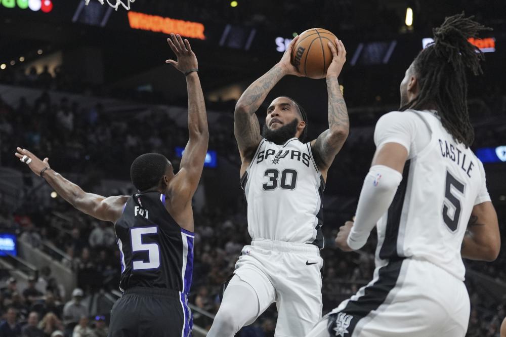 塞罗那签下 塞罗那签下