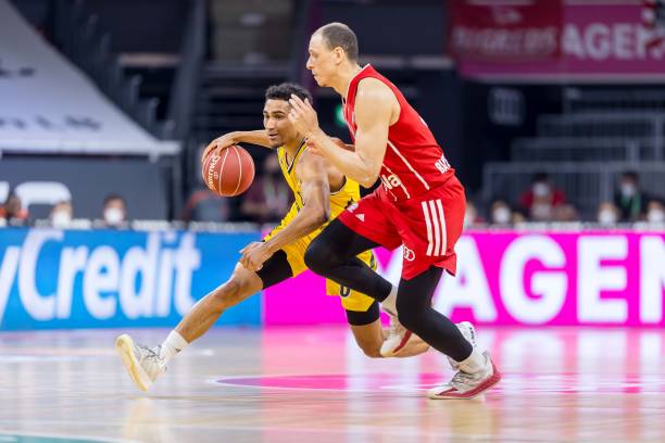 补防还是转 补防还是转