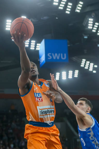 比赛伊始 比赛伊始