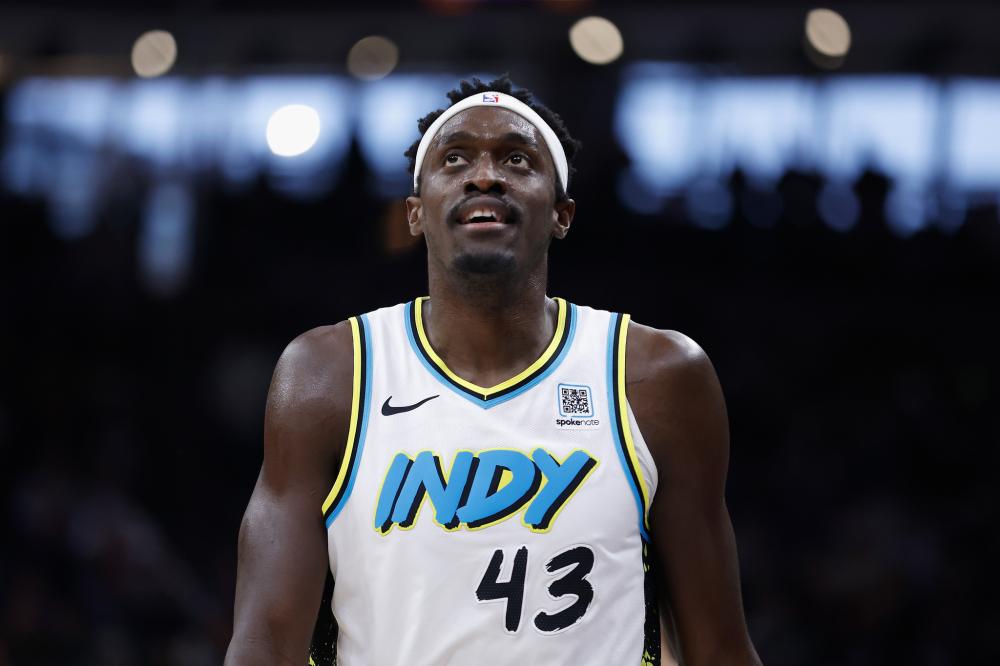 的中场核心 的中场核心